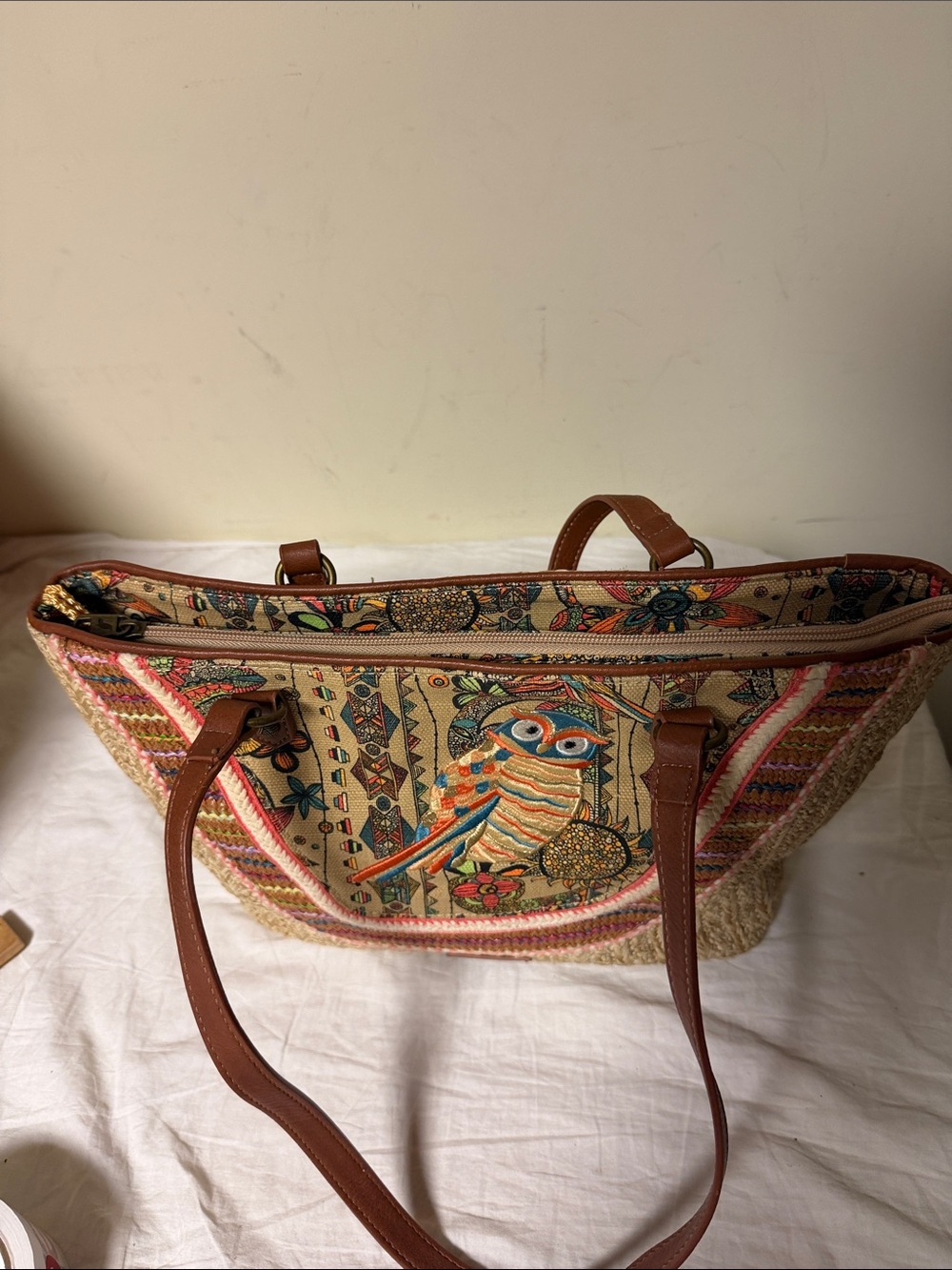 Sakroots Owl Purse NWOT - Picture 7 of 7